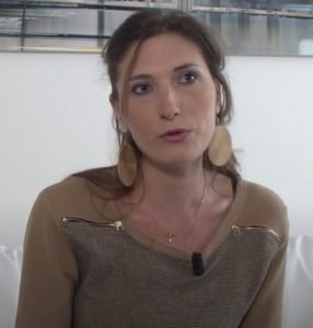 Dr. Hélène Dumas