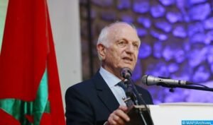 andré azoulay décoré de la médaille d'honneur par le président isaac herzog
