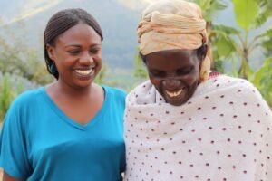 médiatrice with her interpreter