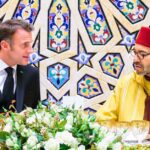 Le Roi Mohammed VI offre un dîner en l’honneur du couple Macron.